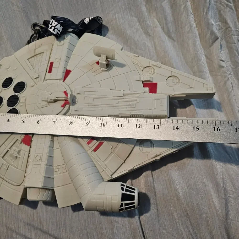 Disney Parks Star Wars Millennium Falcon Popcorn Bucket Carrier Strap Display